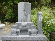 50～100万円のお墓